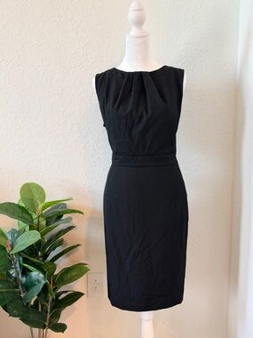 SOLD Gianni Bini Black Slim Fit Bodycon Cocktail Dress 12 Sophisticated